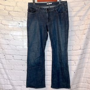 Lee Slender Secret Lower On The Waist Blue Jeans Size 16 Excellent Condition